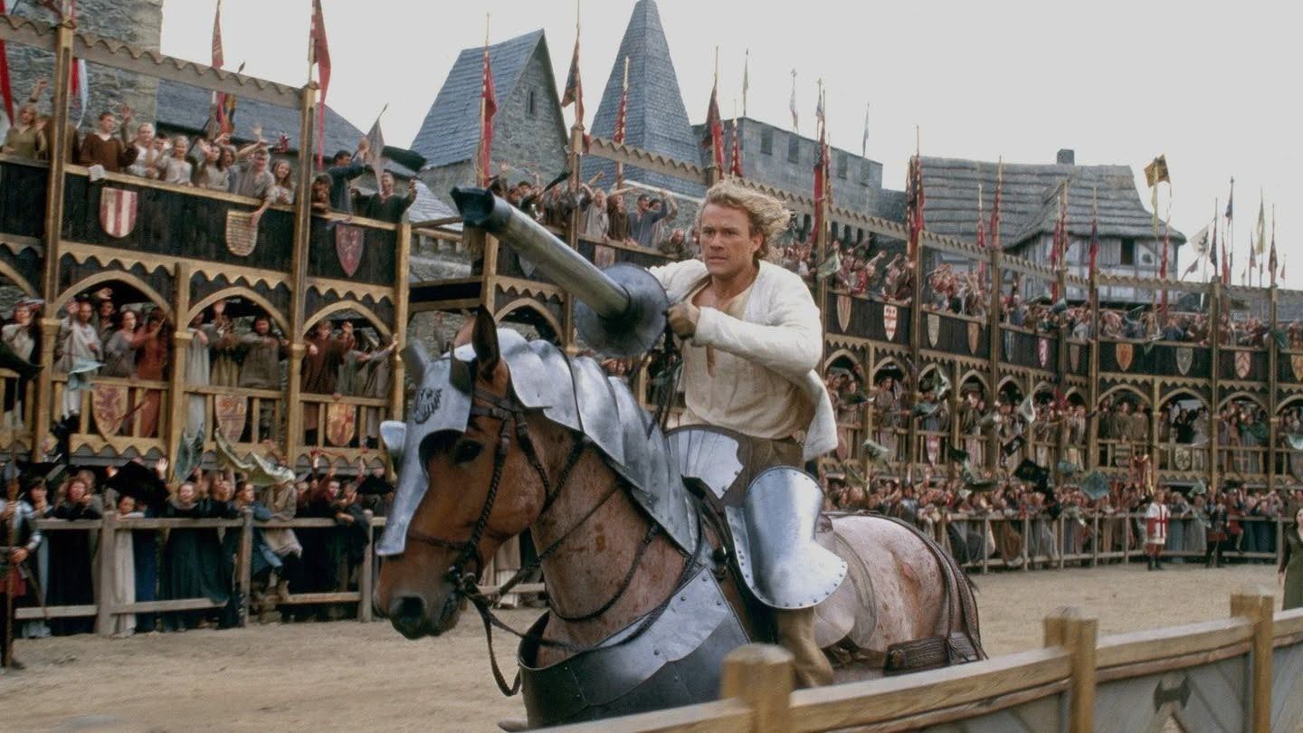 Кадр из фильма «История рыцаря» (2001), реж. Брайан Хелгеленд / Columbia Pictures