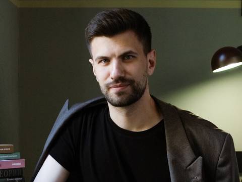 «Выбирать книги — самая приятная часть работы»: интервью с главным редактором издательства «Подписные издания» Арсением Гаврицковым